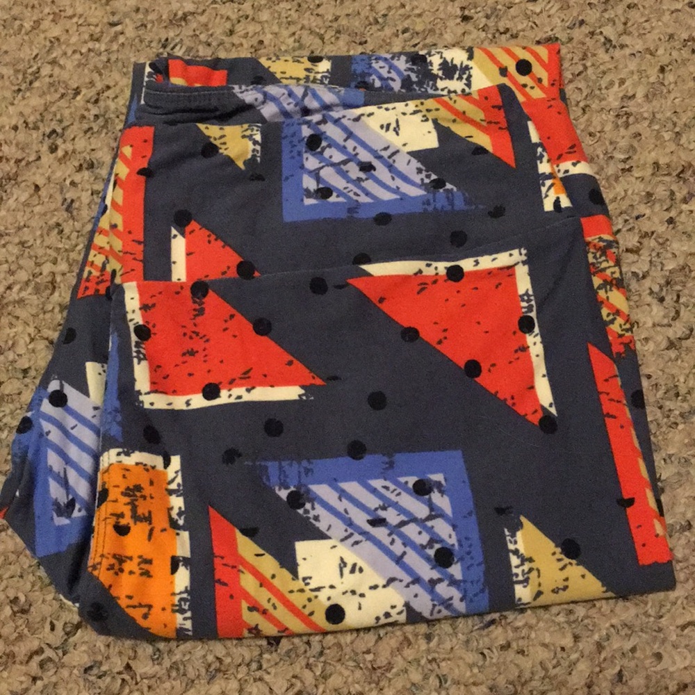 NWOT LulaRoe Leggings